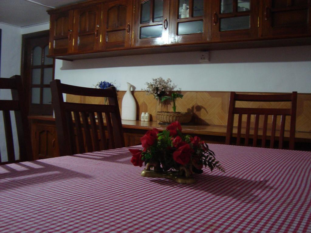 Andrews Hostel Нувара Елия Екстериор снимка