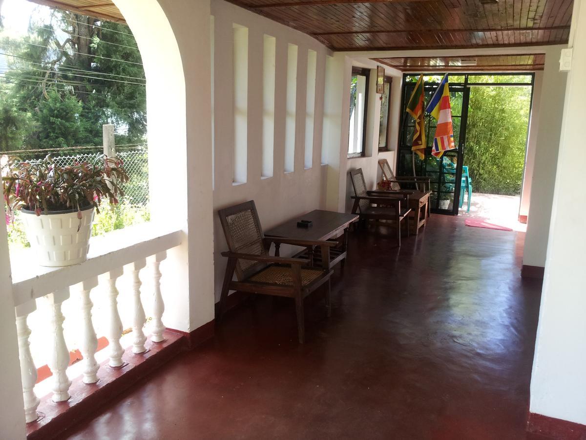 Andrews Hostel Нувара Елия Екстериор снимка